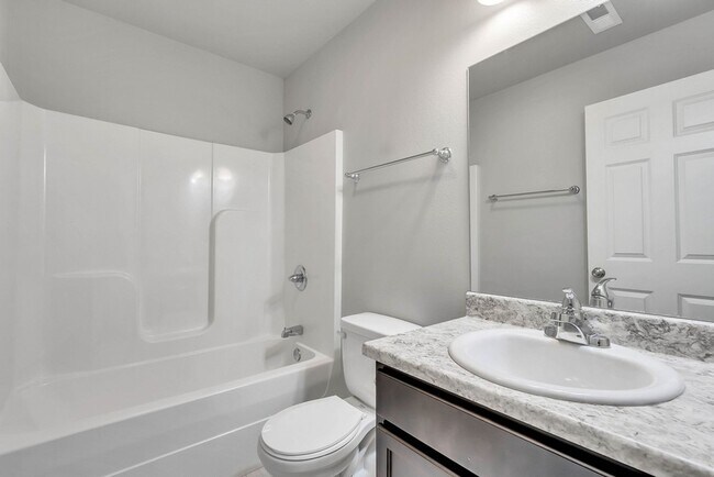 Building Photo - 5483 Summerland Drive