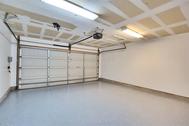Building Photo - 6629 Doyal Dr