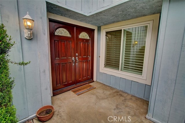 Building Photo - 8 Sparrowhawk