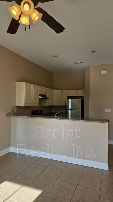 Building Photo - 5755 Pasteur Blvd