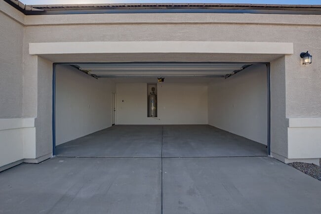 Building Photo - Beautiful 5-Bed Dream Home in The Village at Copper Basin