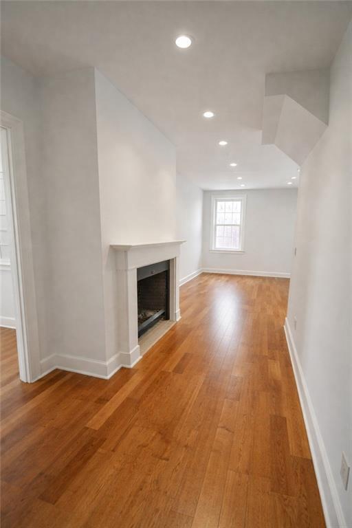 Building Photo - 424-424 Benefit St