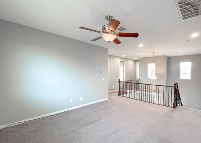 Building Photo - 118 E Canyon Way