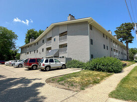 Building Photo - 1006 Lincoln Way