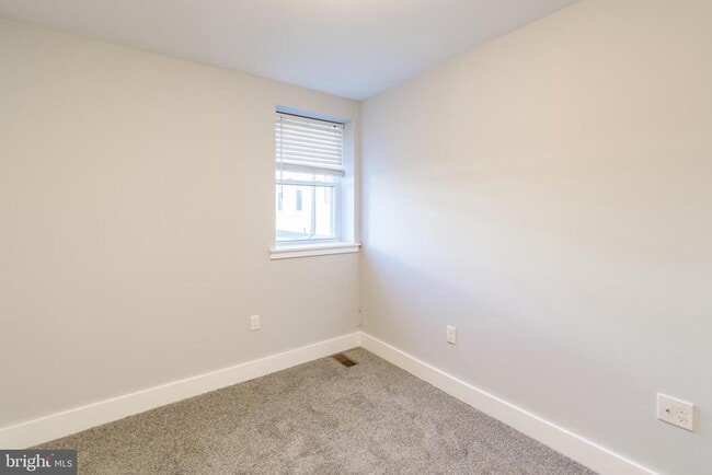Building Photo - 2345 S Colorado St