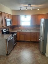 Building Photo - 2816 Independence St