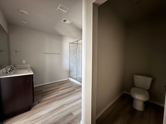 Building Photo - 2014 Gadwall Dr