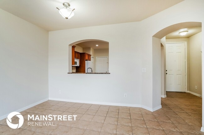 Building Photo - 17570 Cherry Ridge Ln