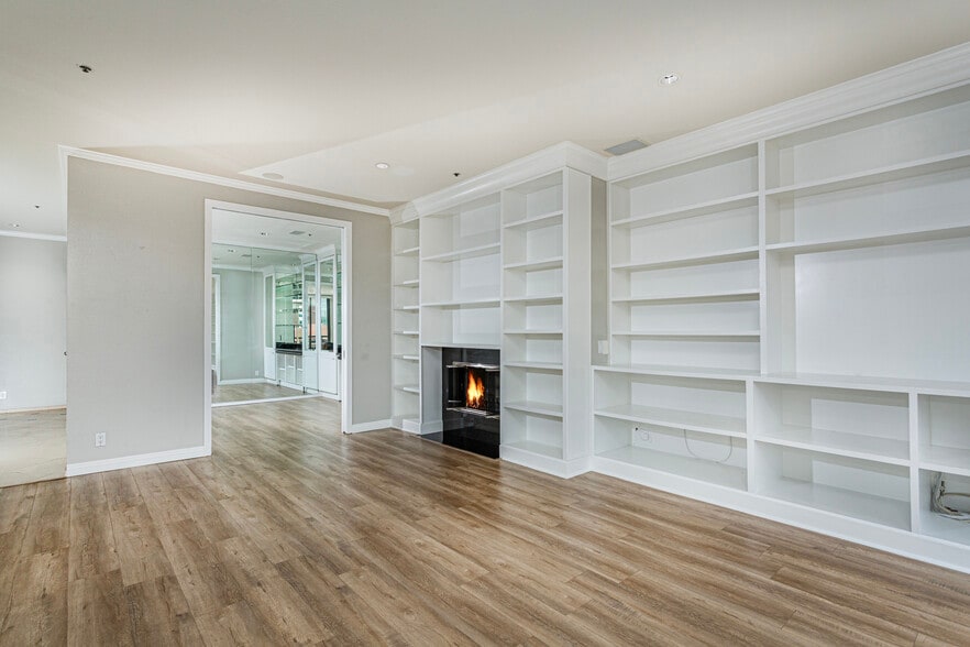 Decorative fireplace - 700 Front St