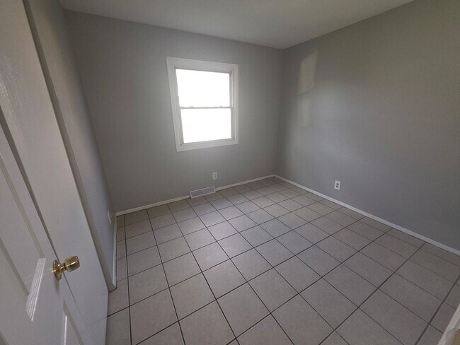 Building Photo - 6467-6469 N 106th St