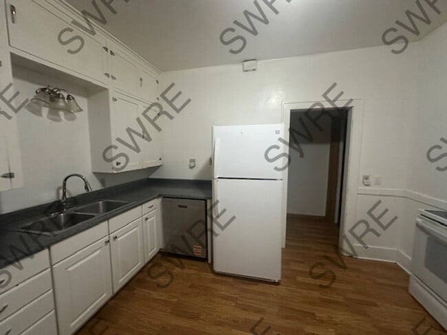 Building Photo - Available Now! Call Stephanie for showings & info! 307.389.7881