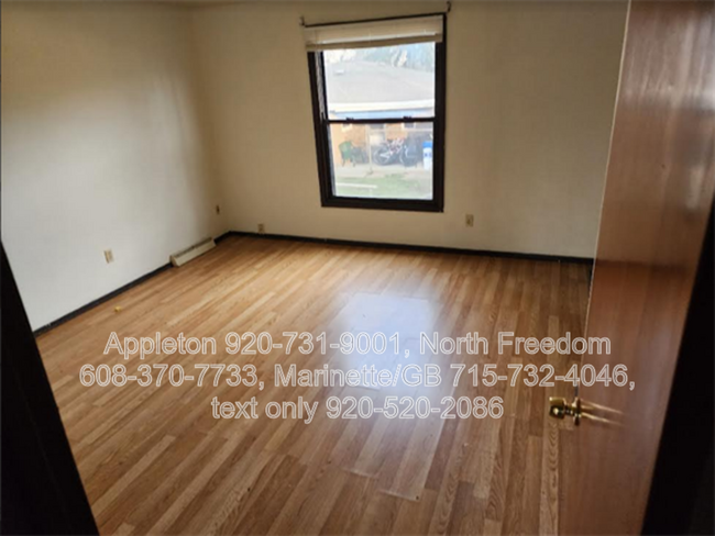Building Photo - 584 Spinnaker Ln