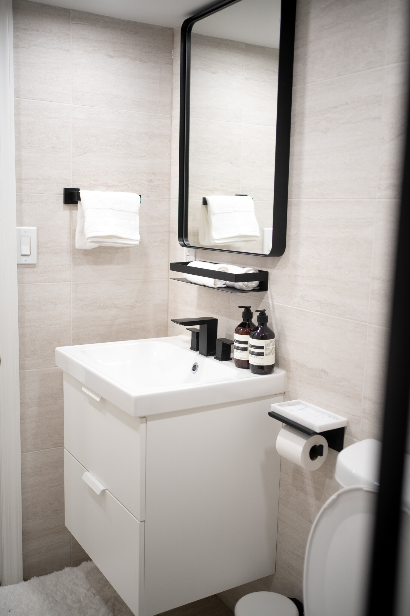 Bathroom - 402 Bergen Ave