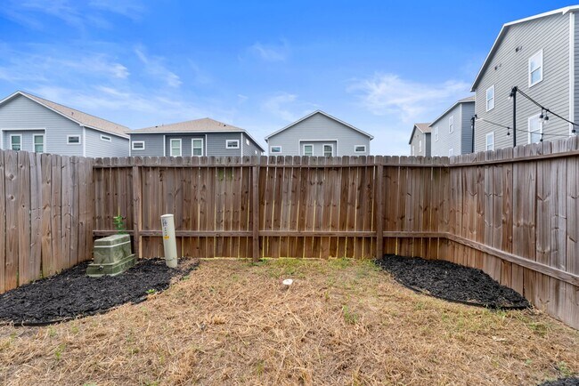 Building Photo - 4908 Paradigm Ln
