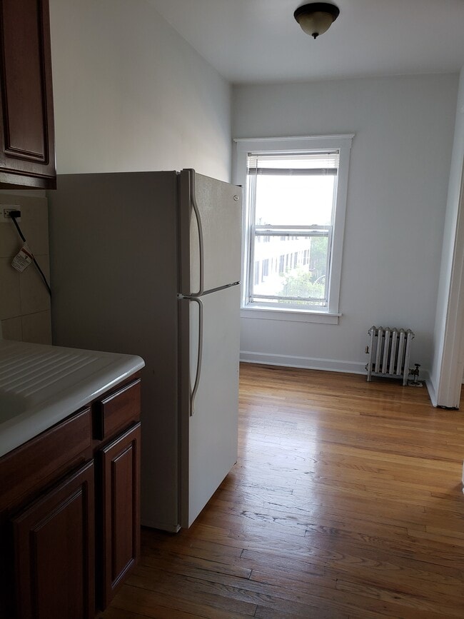 Building Photo - 2712 N Milwaukee Ave