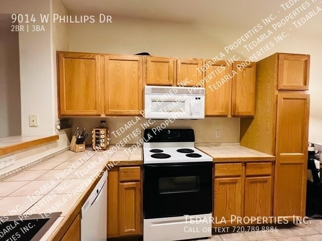 Building Photo - 9014 W Phillips Dr