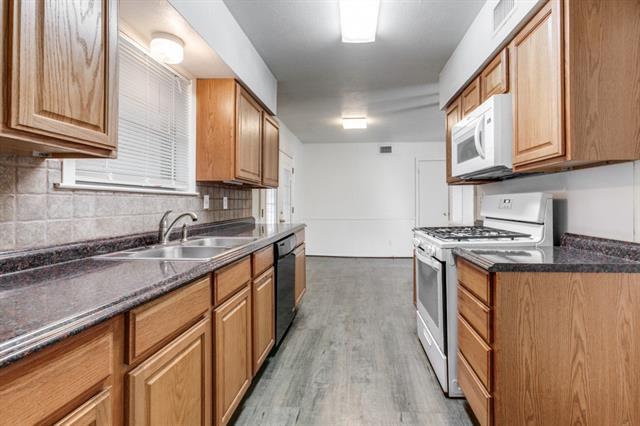 Building Photo - 2607 Jonesboro Ave