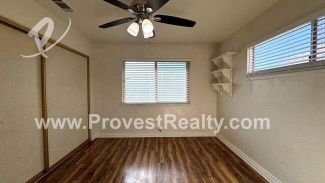 Building Photo - 2 Bedroom 2 Bathroom Spring Valley Lake Ho...