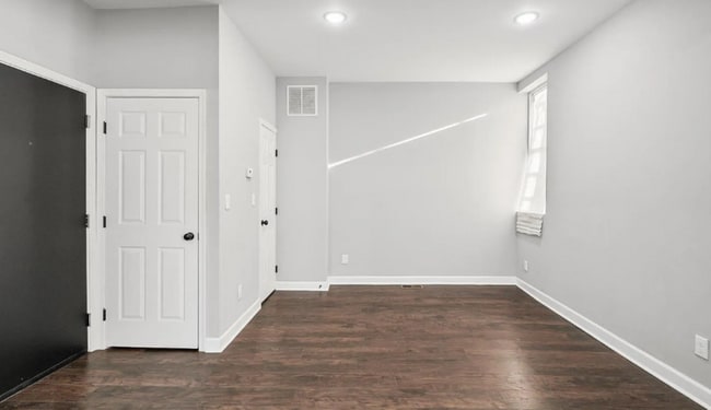 Building Photo - 2301 Whittier Ave