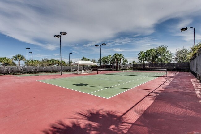 Building Photo - 12091 SW Bennington Cir