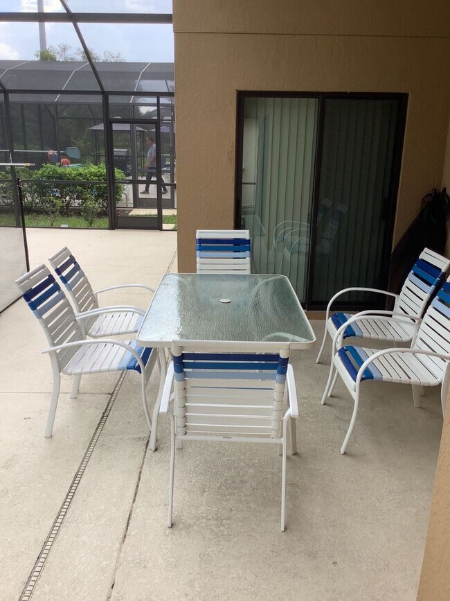 Building Photo - Furnished 4-Bedroom Pool Home in Davenport...