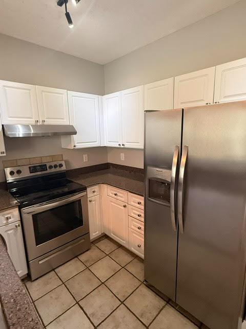 Building Photo - 1424 Rosewood Ln