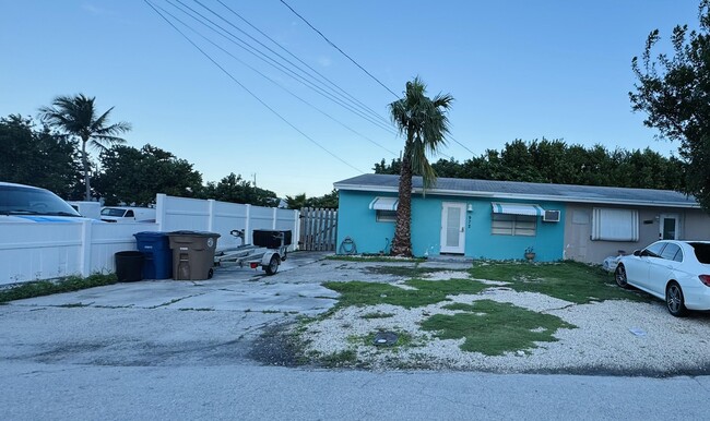 Building Photo - 972 73rd St