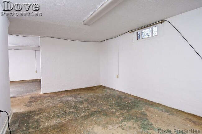 Building Photo - Coming Soon: 2BR+, 1BA (Please do not apply without speaking with us first.)