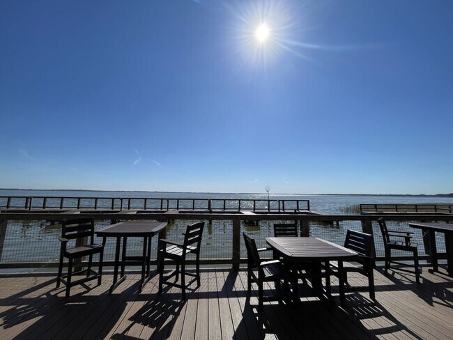 Building Photo - 36010 Sand Rd