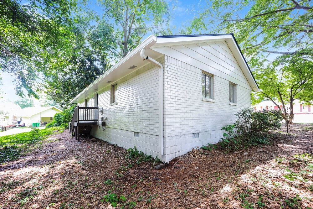 Building Photo - 8268 Dunellen Ln