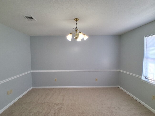 Building Photo - 2907 Lander Ct