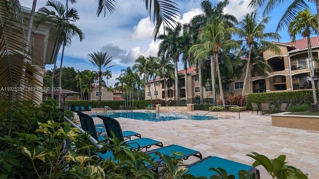 Building Photo - 160 SW 117th Terrace