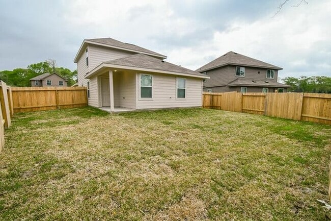 Building Photo - 167 Spring Meadows Cir
