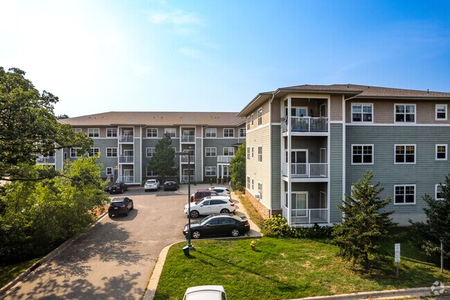 Building Photo - 185 Mccarrons Blvd N