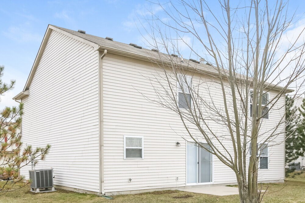 Building Photo - 8538 Baypointe Dr