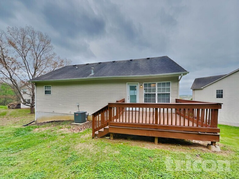 Building Photo - 154 Braxton Park Ln