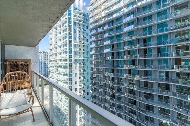 Building Photo - 55 SE 6th St