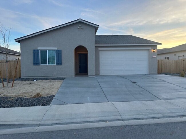 Building Photo - BRAND NEW HOME FOR RENT SHORT OR LONG TERM!