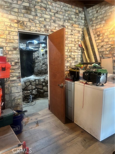 Building Photo - 32744 Encina Dr