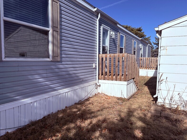 Building Photo - 305 Harvest Park Pkwy