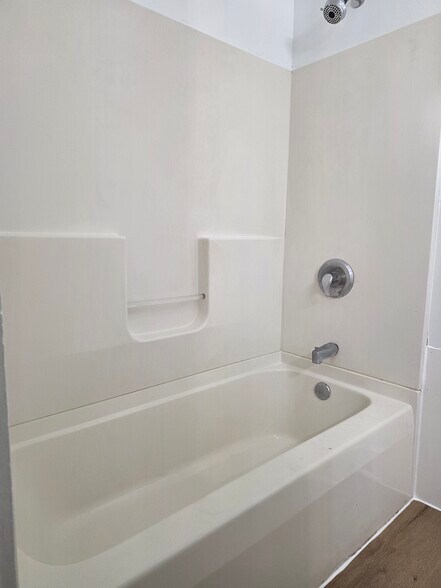 Bathroom - 53 W 9th St