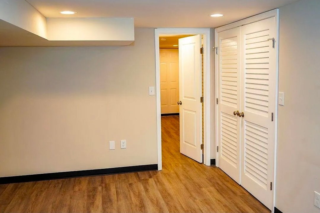 Building Photo - 6135 MacBeth Dr