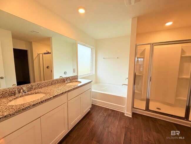 Building Photo - 11655 Elemis Dr