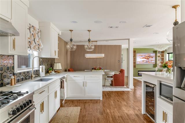 Building Photo - 9831 Lakemont Dr