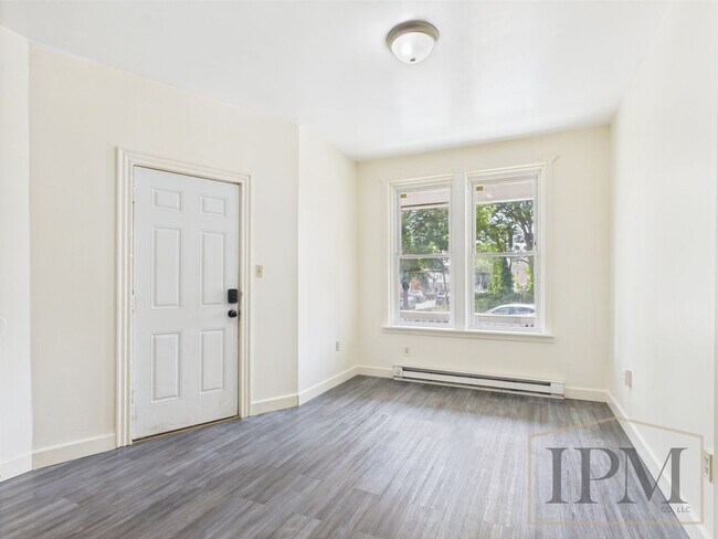 Building Photo - 1434 Swatara St