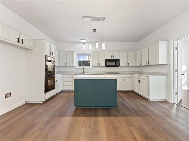 Building Photo - 2213 Loretta Ln