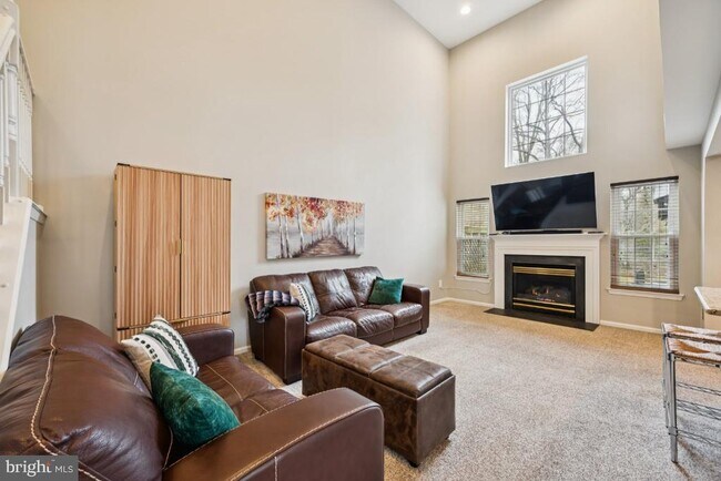 Building Photo - 52 Stokes Rd