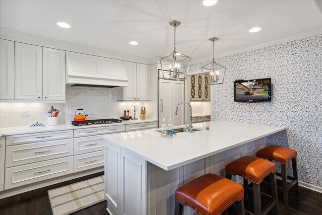 Building Photo - 3466 Bloomfield Club Dr