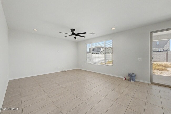 Building Photo - 17558 W Luke Ave