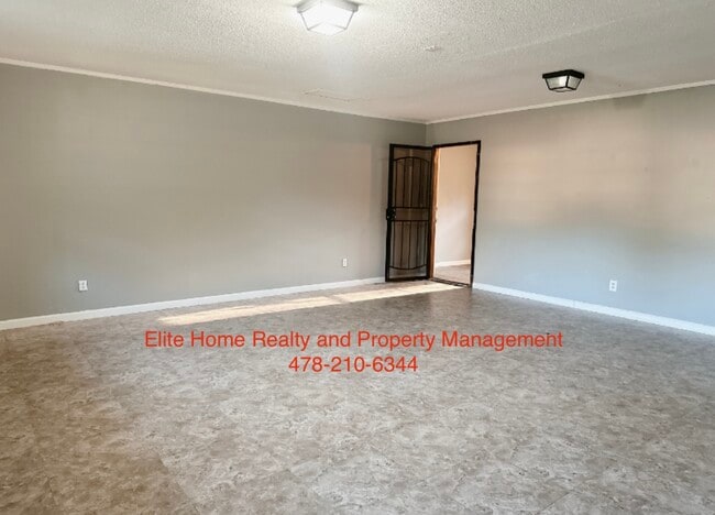 Building Photo - 233 Markwood Dr